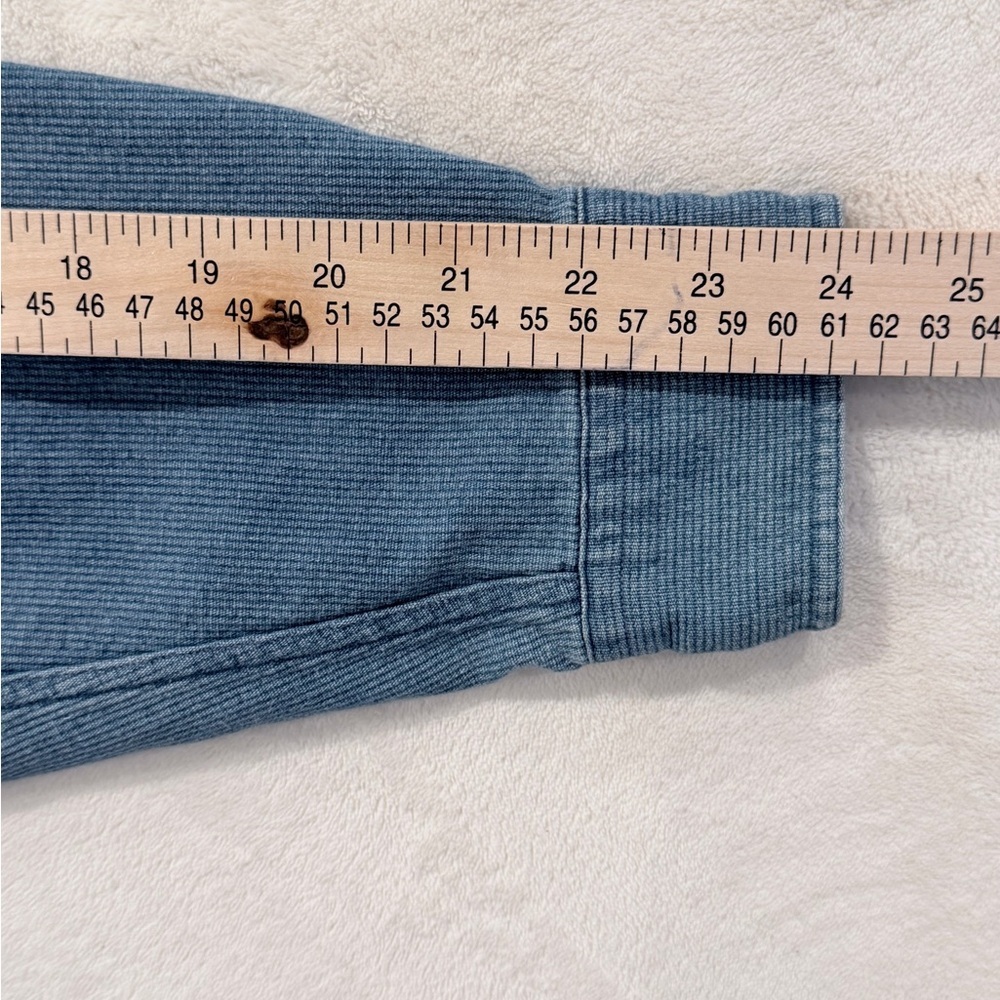 Men’s Medium Hunt Club Blue Textured Button Down Shirt - Picture 7 of 8